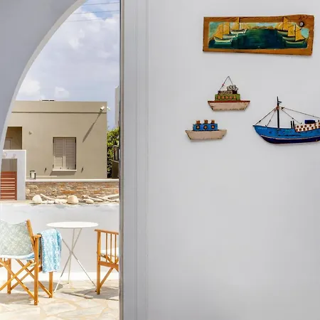 Akrotiri Town Vakantiehuis Tínos